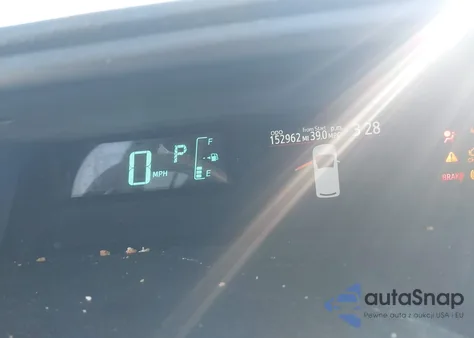 2012 Toyota Prius C Two из США, поврежденный, VIN JTDKDTB34C1502255